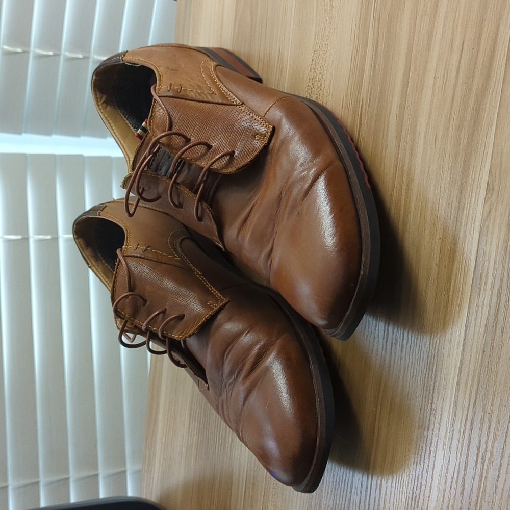 Steve Madden size 14 leather